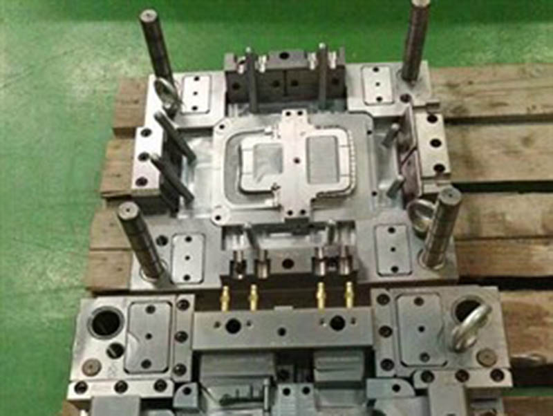 宕昌模具制造-06